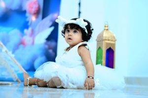 Baby photographer baby photo shoot