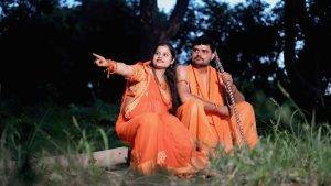 Maternity photographer in Prayagraj