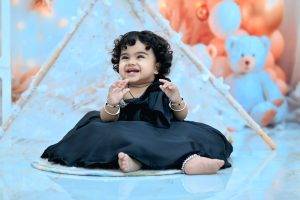 Baby photographer in Prayagraj