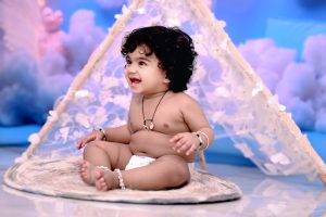 Baby photoshoot in Prayagraj